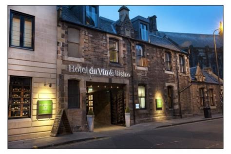 Hotel in Edinburgh Old Town.